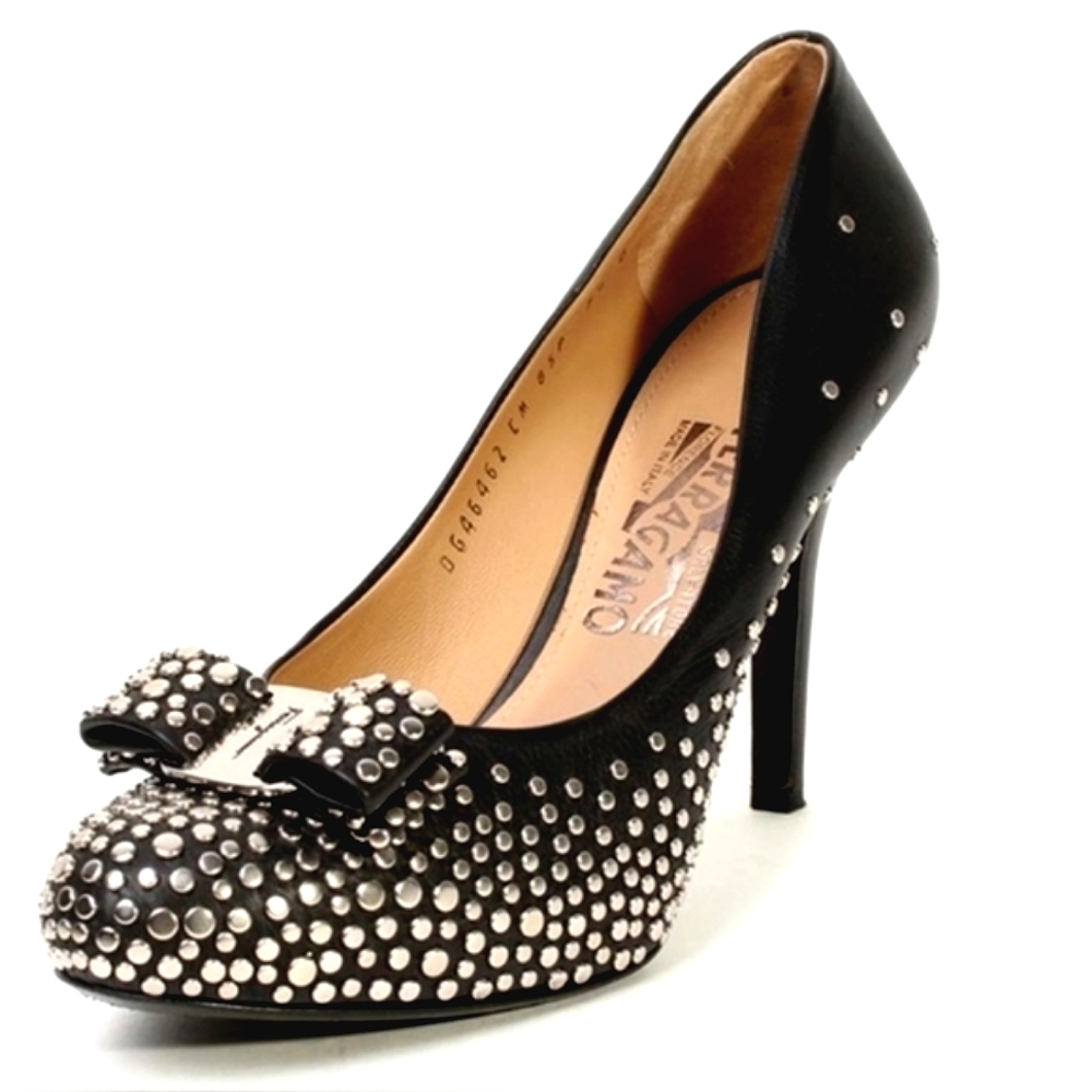 Salvatore Ferragamo 7.5 Vara Bow Pump black silver stud heels